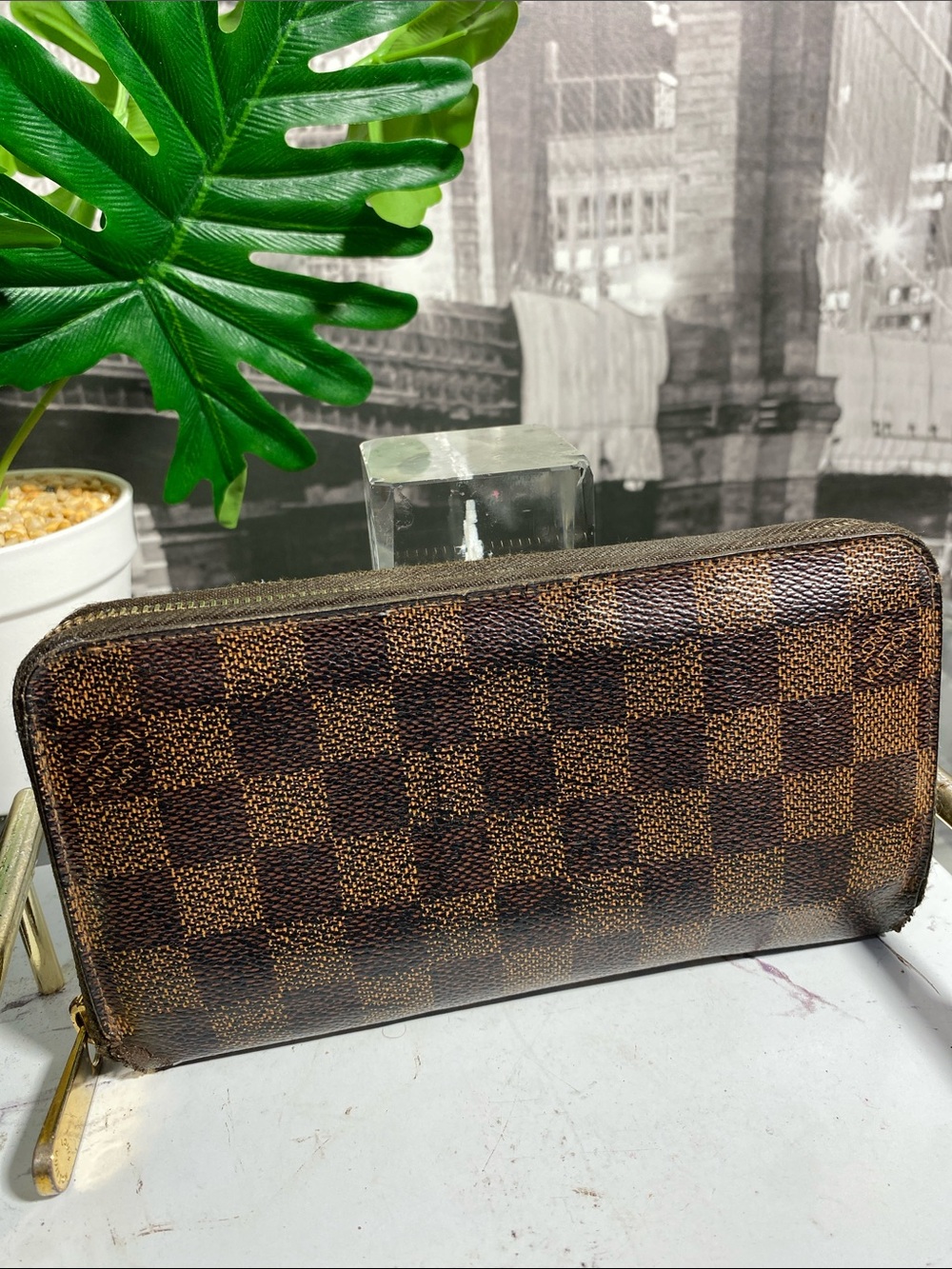 Authentic Rare Louis Vuitton Vintage Damier Zippy Wallet - Picture 8 of 16